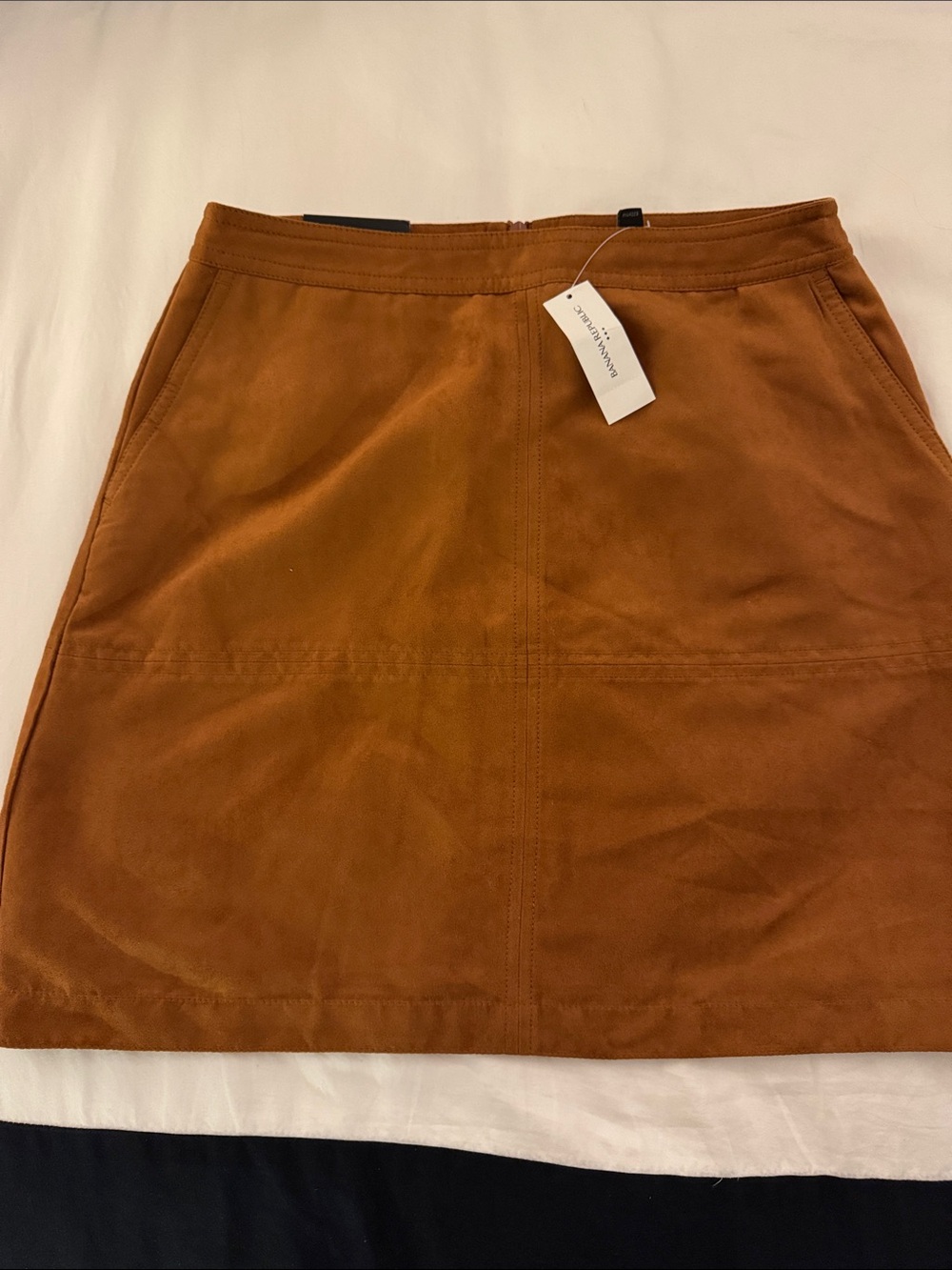 NWT: Banana Republic Auburn Suede Mini Skirt